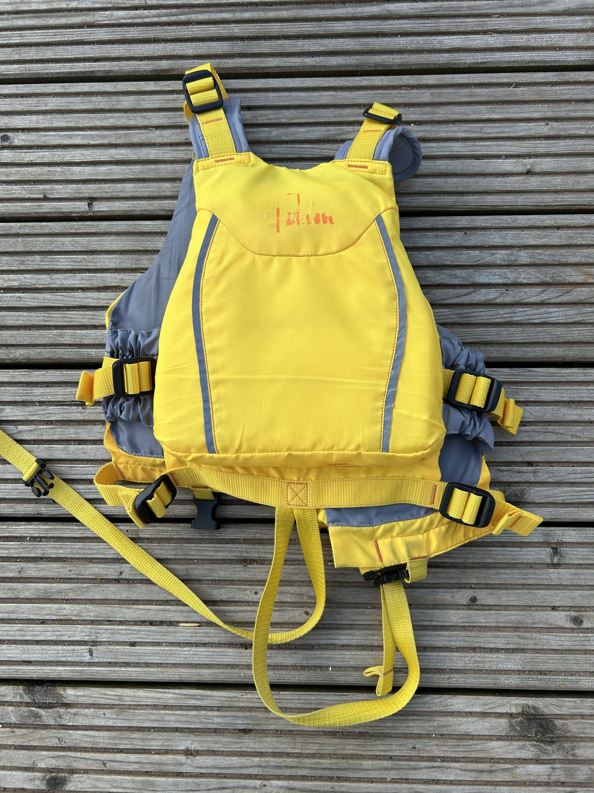 Age 6-10 Bouyancy Aid